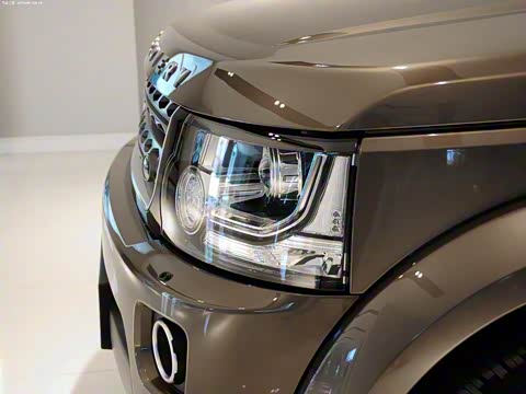 2014�� 3.0 SC V6 SE