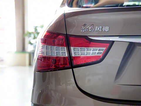 2014�� 1.6L �Զ������