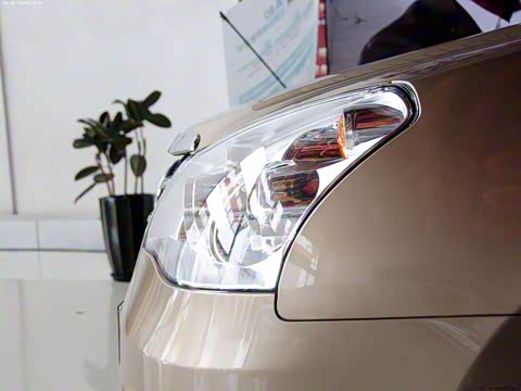 2014�� 1.6L �Զ������