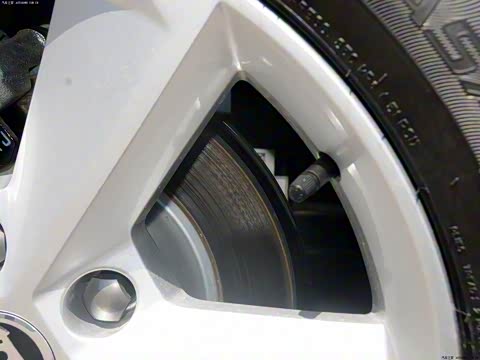 2015�� 1.6L �ֶ��ݿ���