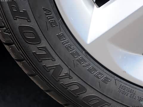 2015�� 1.6L �ֶ��ݿ���