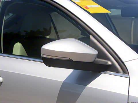 2015�� 1.6L �ֶ��ݿ���