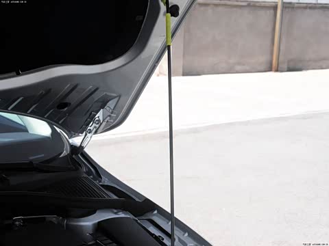 2015�� 1.6L �ֶ��ݿ���