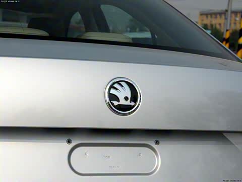 2015�� 1.6L �ֶ��ݿ���