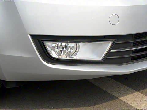 2015�� 1.6L �ֶ��ݿ���