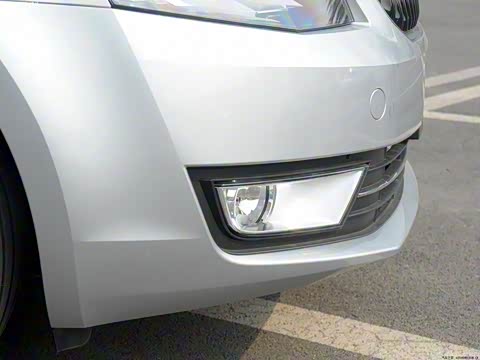 2015�� 1.6L �ֶ��ݿ���