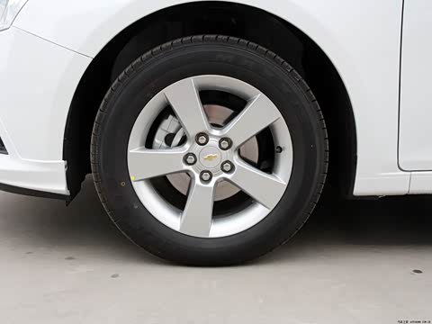 2014�� 1.6L SL�������� MT