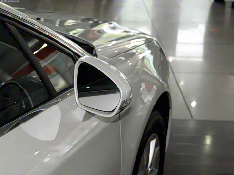 2013�� 2.0L �Զ����а�