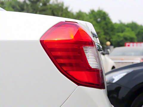 2014�� ���� 1.5L �ֶ���Ӣ��