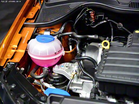 2014�� 1.6L Cross Polo �Զ�