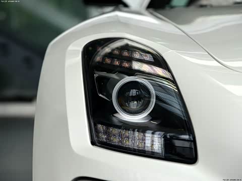 2014�� SLS AMG Black Series