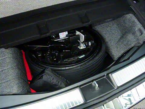 2014�� R 320 4MATIC ������