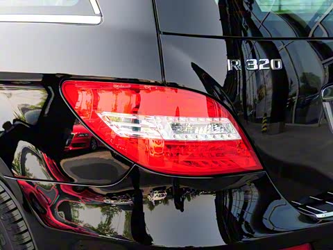 2014�� R 320 4MATIC ������