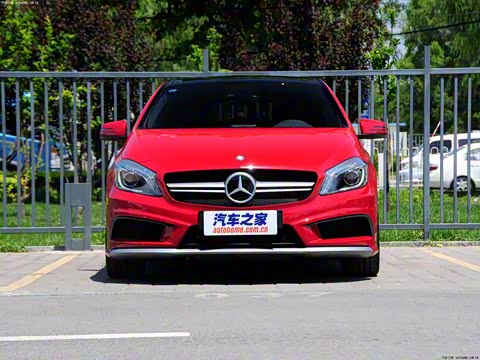 2014�� AMG A 45 4MATIC