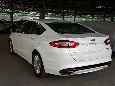 2013�� 2.0L GTDi200������