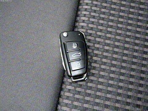 2015�� 30 TFSI ��ȡ��