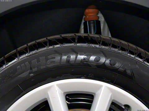 2015�� 30 TFSI ��ȡ��