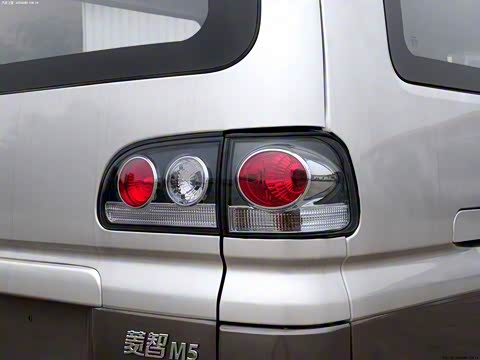 2014�� M5 Q3 2.0L 7������������