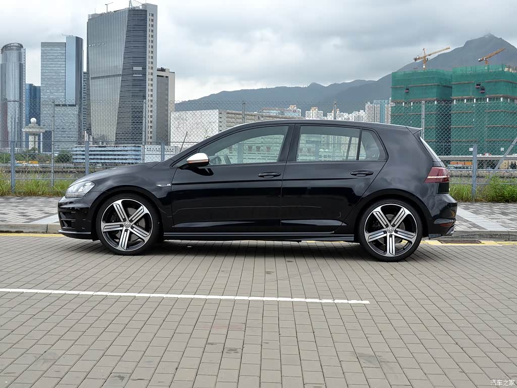 大众(进口) 高尔夫(进口) 2015款 2.0tsi r