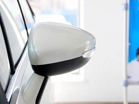 2014�� ������ ���� 1.6L �ֶ�������