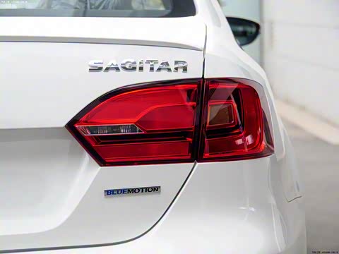 2014�� �Ŀ� 1.4TSI ������