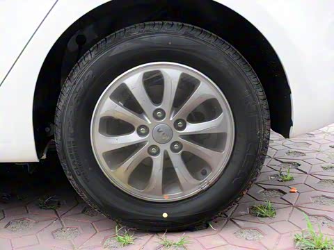 2014�� 1.6L �Զ�GL