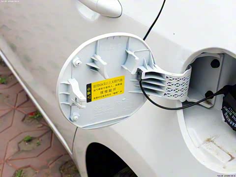 2014�� 1.6L �Զ�GL