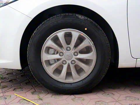 2014�� 1.6L �Զ�GL