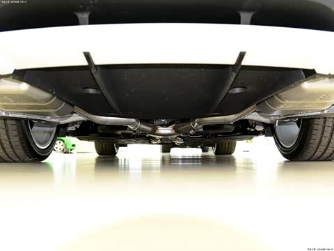 2014�� 4.0T V8 ��׼��