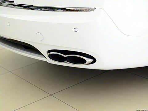 2014�� 4.0T V8 ��׼��