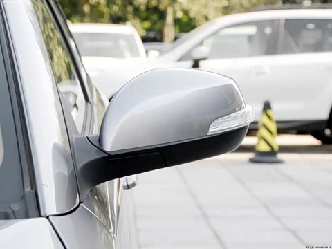 2013�� ���� 1.6L �ֶ���Ӣ��