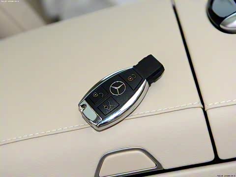 2014�� S 320 L ������