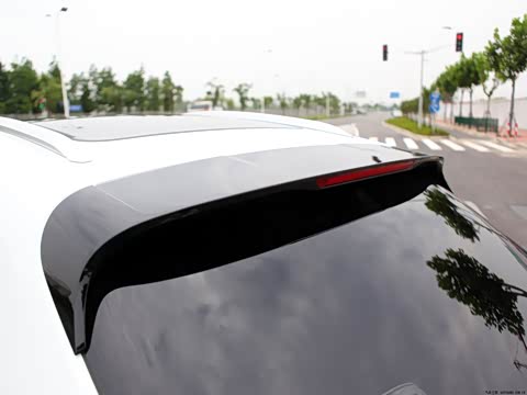 2014�� Macan Turbo 3.6T