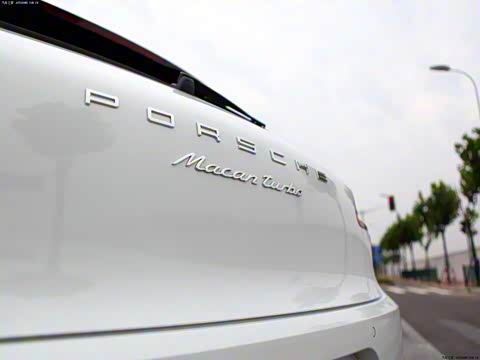 2014�� Macan Turbo 3.6T