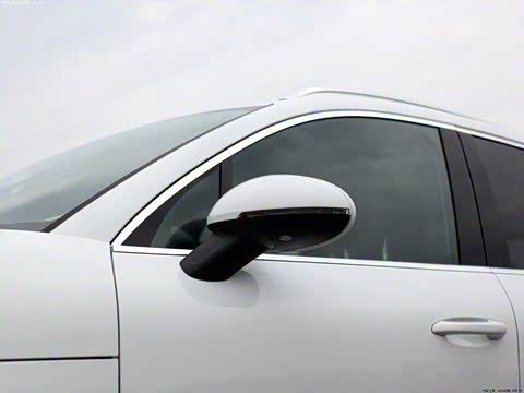 2014�� Macan Turbo 3.6T