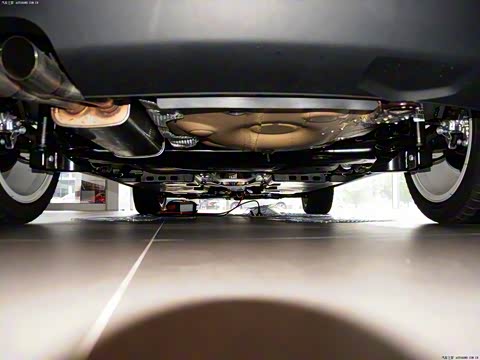 2014�� 30 TFSI ������