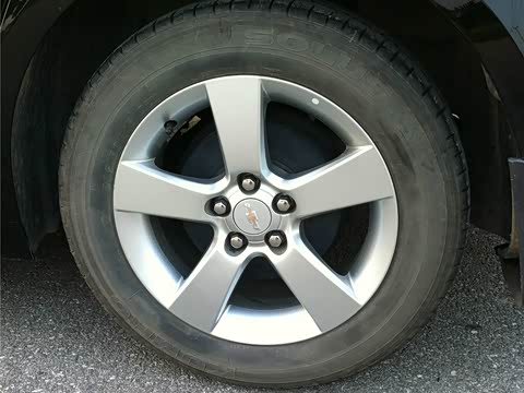 2013�� 1.6L SL MT