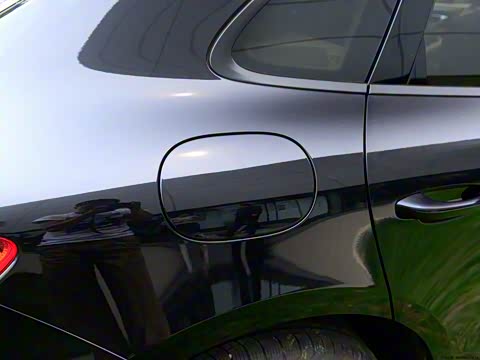 2014�� Macan 2.0T