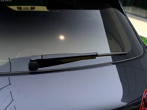 2014�� Macan 2.0T