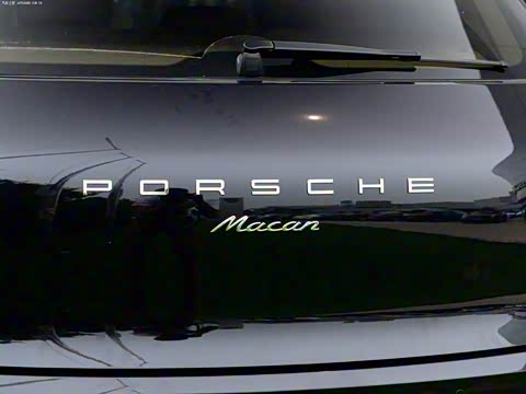 2014�� Macan 2.0T