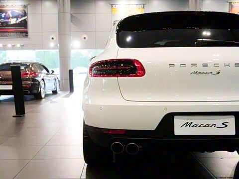 2014�� Macan S 3.0T