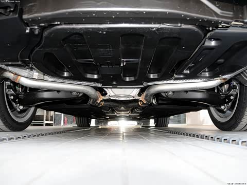 2015�� E 320 L �˶���