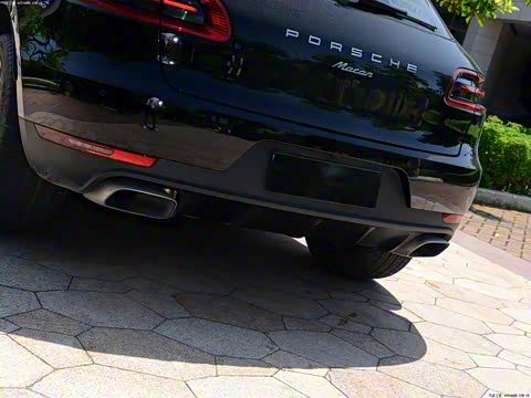 2014�� Macan 2.0T