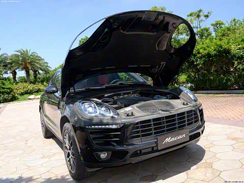 2014�� Macan 2.0T