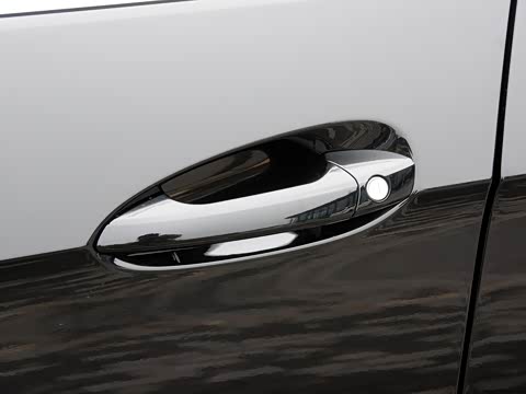 2015�� E 320 L �˶��� 4MATIC