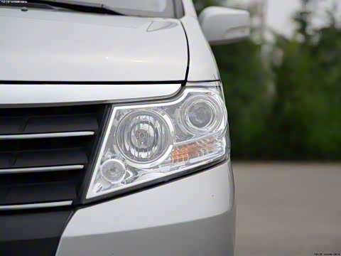 2014�� 1.6L �ֶ�������7�� ��V