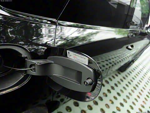 2014�� Macan Turbo 3.6T