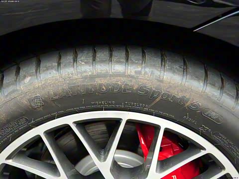 2014�� Macan Turbo 3.6T