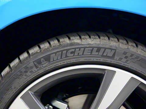 2015�� T5 �����˶���