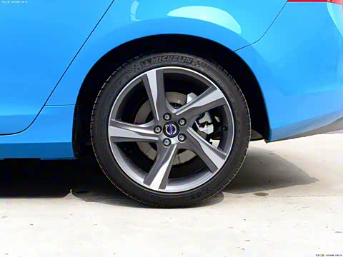 2015�� T6 AWD �����˶���